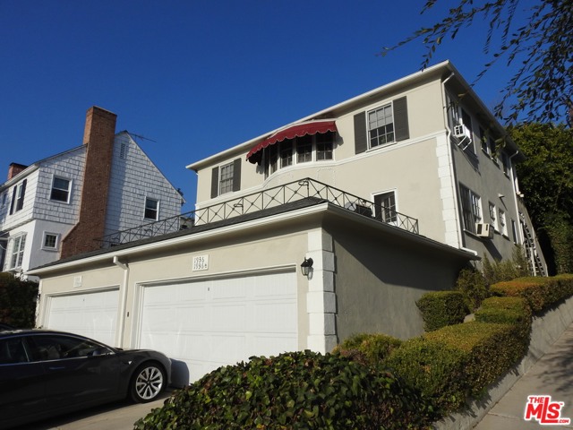 1936 N Alexandria Ave, Los Angeles, CA 90027