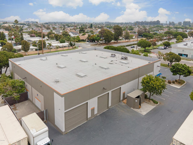 1741 Ives Avenue, Oxnard, California 93033, ,Commercial Sale,For Sale,Ives,220006598