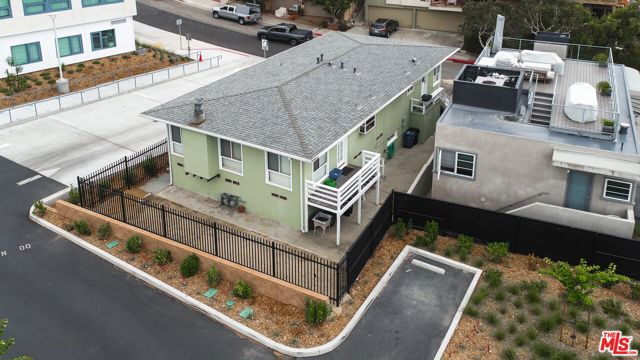 307 25Th Street, Hermosa Beach, California 90254, ,Residential Income,Sold,25Th,21778442