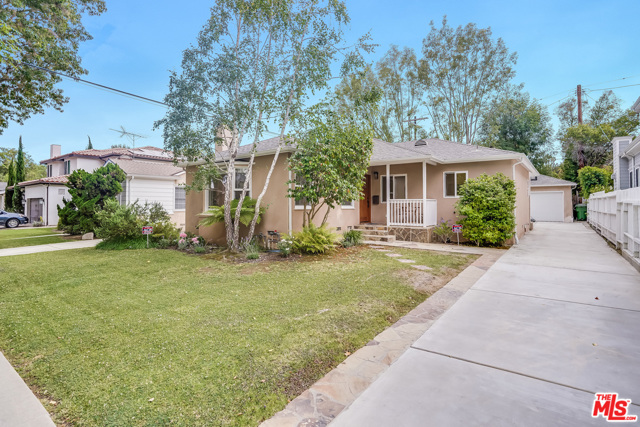 2617 Castle Heights Pl, Los Angeles, CA 90034