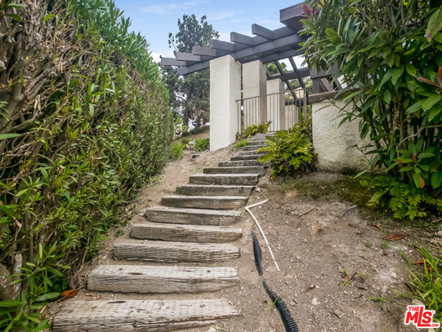 2827 VIA VICTORIA, Palos Verdes Estates, California 90274, 4 Bedrooms Bedrooms, ,3 BathroomsBathrooms,Residential,Sold,VIA VICTORIA,17293332