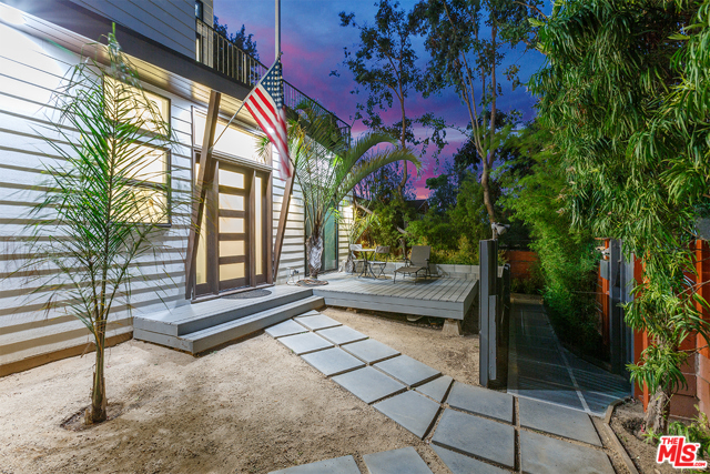 809 Warren Avenue Venice, California This Amazing & Luxurious 8 Bedrm/9th Bedrm option Venice Beach Compound has a brand new 2nd story & recently remodeled home on the bottom flr. Combining modern & traditional elements, the 2nd story has 3 beds & a loft 4th bedroom option. It boasts high ceilings, a beautiful master suite w/ jacuzzi tub & private deck, plus 3 bedrooms sitting 4 ft above the 1st flr house creating a soundproof barrier. There are multiple windows, large sliding doors & skylights making for an incredibly airy feeling. The open space w/ custom island/dining table is great for entertaining, connecting you to multiple decks w/ stereo speakers, picnic bench & BBQ. In addition, there is a 5th bedroom/2nd unit/ADU unit apartment w/ its own rooftop deck w/ endless views & firepit. The 1st floor has a 6th bedroom lrg Master Suite, a 2nd master Suite, 8th Bedroom w/ Optional 9th Bedroom. This newly remodeled home boasts plenty of storage and lots of entertainment space. Across from Whole Foods in prime Venice Beach!