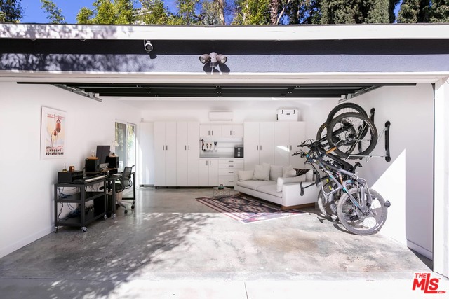 2751 LAUREL CANYON, Los Angeles, California 90046, 3 Bedrooms Bedrooms, ,2 BathroomsBathrooms,Single Family Residence,For Sale,LAUREL CANYON,20547566