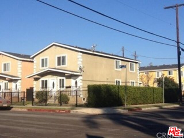 2222 8Th Ave, Los Angeles, CA 90018