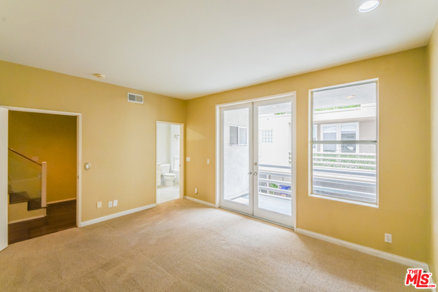 1461 Manhattan Beach Boulevard, Manhattan Beach, California 90266, 2 Bedrooms Bedrooms, ,2 BathroomsBathrooms,Residential,Sold,Manhattan Beach,21754964