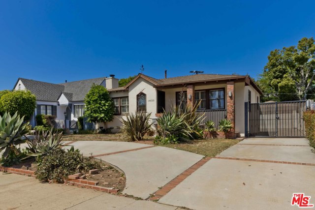 14833 W Sunset Boulevard Pacific Palisades, California This prime fixer/development opportunity is located in the heart of Pacific Palisades. The two-bedroom, two-bathroom, fairly original ranch-style home is set on a flat 6,000-square-foot lot and is ready to be reimagined or completely redeveloped into a stunning home. The current home features a large living room with fireplace, dining area, and kitchen, as well as a detached two-car garage next to the grassy backyard posing a possibility for an ADU. Just moments from the coveted Palisades Village, park, top schools, boutiques, restaurants, and more, this opportunity wont last.