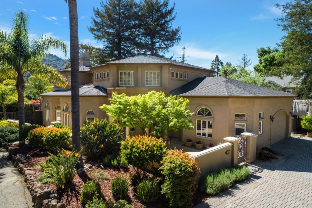 18233 Saratoga Los Gatos Road