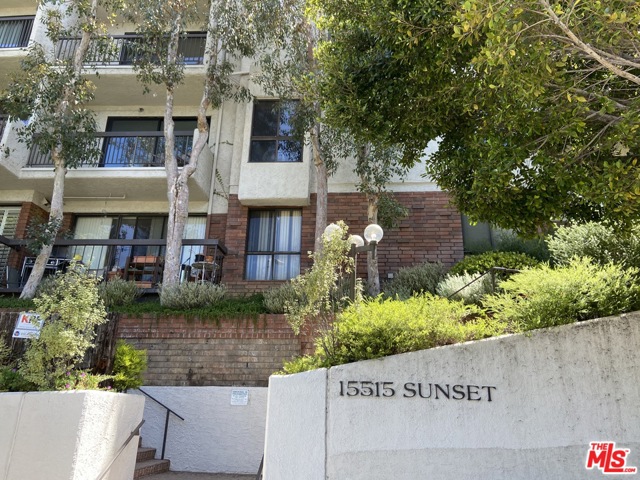 15515 W Sunset Boulevard 208 Pacific Palisades, California Two bedroom, two bath and den condo walking distance to Palisades Shopping District, beaches, and hiking trails. Recently updated kitchen, flooring, and paint.