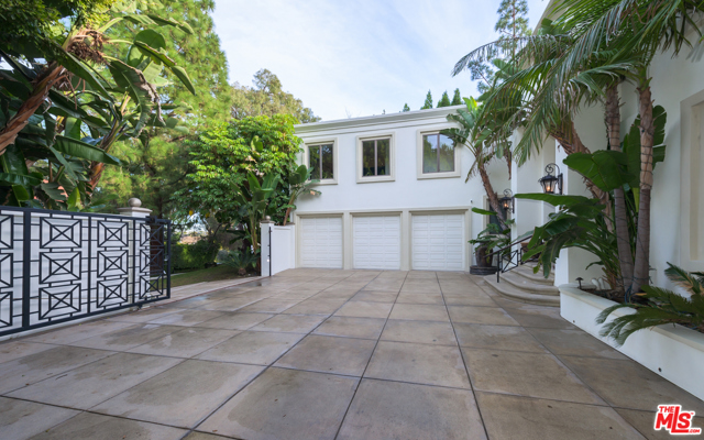 12000 CREST Court