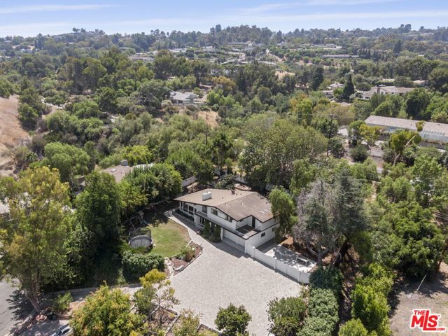 1 Pony Lane, Rolling Hills Estates, California 90274, 3 Bedrooms Bedrooms, ,3 BathroomsBathrooms,Residential,Sold,Pony,21778738