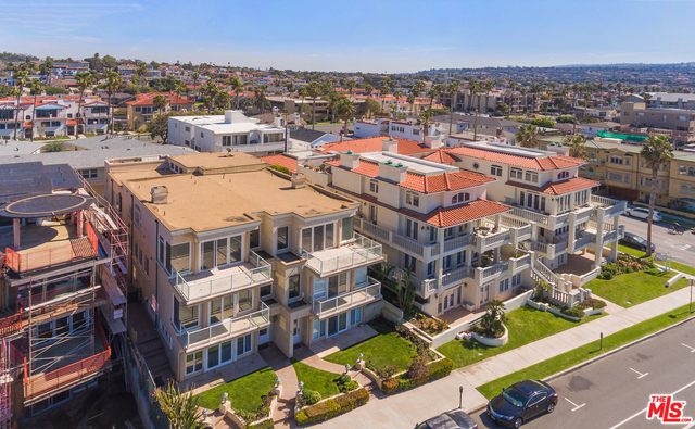 814 ESPLANADE, Redondo Beach, California 90277, 3 Bedrooms Bedrooms, ,3 BathroomsBathrooms,Residential,Sold,ESPLANADE,17205676