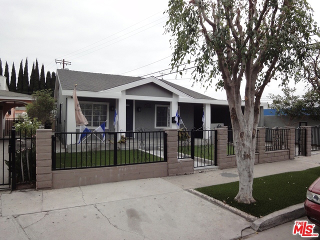 2546 Carmona Ave, Los Angeles, CA 90016