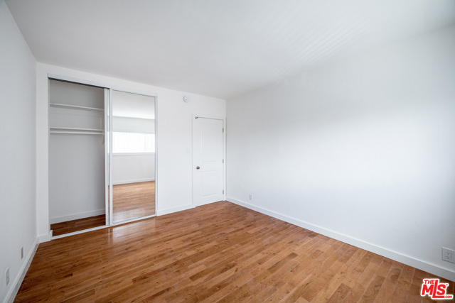 Closet in nd Bedroom