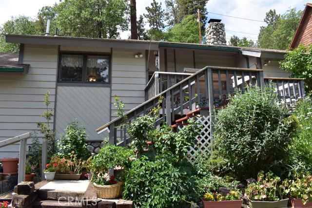 Image 3 for 765 Lark Dr, Wrightwood, CA 92397