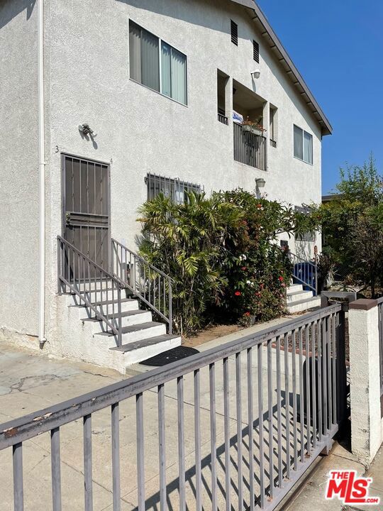 Image 2 for 941 N Kingsley Dr, Los Angeles, CA 90029