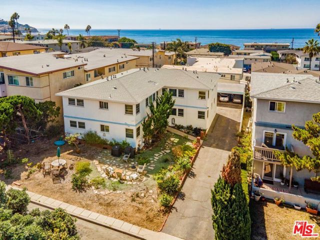 313 Calle Miramar, Redondo Beach, California 90277, ,Residential Income,Sold,Calle Miramar,21787786