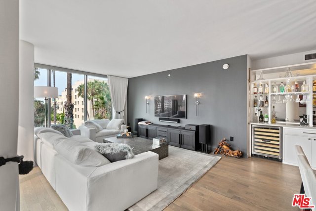 1755 Ocean Avenue 409 Santa Monica, California Modern luxury living with ocean views at the prestigious Seychelle. This is one of the newest (built-in 2014) condominiums developed on Ocean Avenue. Prime two-bedroom, two-and-a-half-bath plus bonus den residence features an open floor plan with custom upgrades throughout. The master suite includes two walk-in closets and a full spa-like bathroom. The second bedroom has an en-suite bathroom and window that opens to an ocean breeze. Bonus den is perfect for home office/tv room, or workout room. Bright and airy living space has floor-to-ceiling windows and a balcony overlooking the gym deck/courtyard entry and amazing ocean views. Gourmet kitchen with Thermador appliances, custom cabinetry designed by Marmol Radziner. Seychelle includes a 24-hour concierge, state of an art fitness center equipped with a Peloton bike, and a Yoga/Pilates studio. Expansive roof-top deck with breathtaking ocean views has a heated salt-water pool and Jacuzzi, large full-kitchen entertaining lounge, BBQs, and multiple sitting areas for watching gorgeous sunsets.