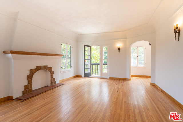 3027 Berkeley Ave #1, Los Angeles, CA 90026