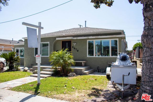 6679 Delta Ave, Long Beach, CA 90805