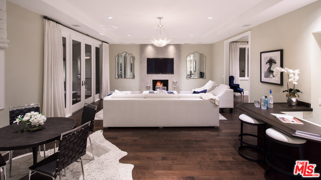 12000 CREST Court
