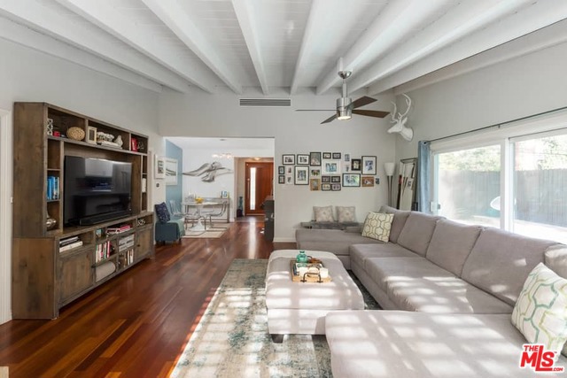 3525 LAURELVALE Drive