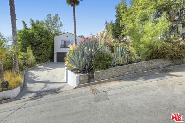 2121 Princeton Ave, Los Angeles, CA 90026