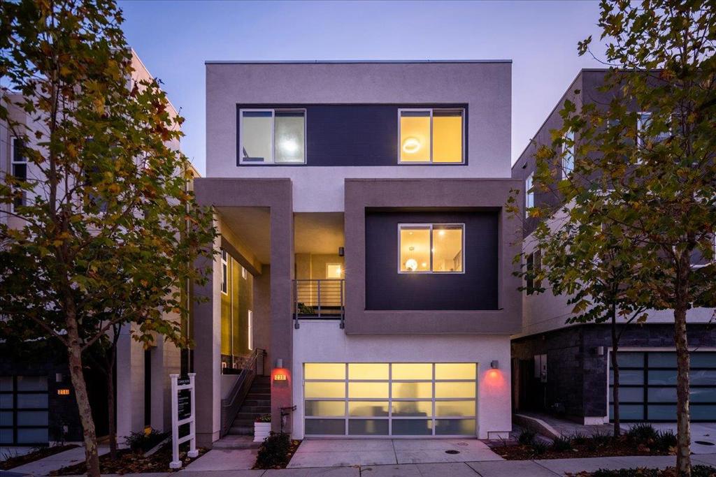 238 William Manly Street