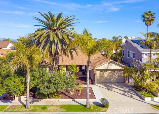 21162 Banff Ln, Huntington Beach, CA 92646