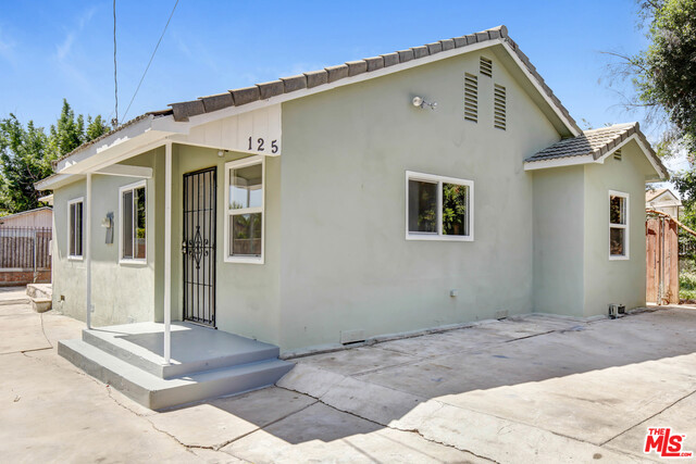 125 E 15th St, San Bernardino, CA 92404