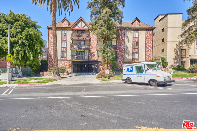 525 S La Fayette Park Pl #306, Los Angeles, CA 90057