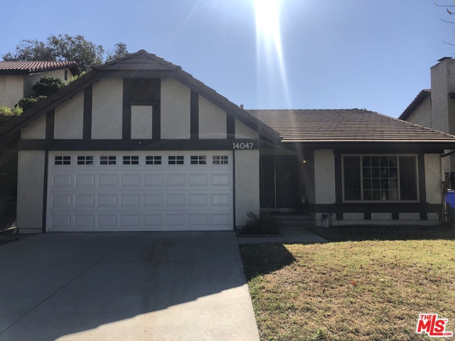 14047 BRIDLE RIDGE Road Sylmar, California THIS IS A SHORT SALE. THIS SALE HAS NOT BEEN PRE APPROVED BY LENDER
