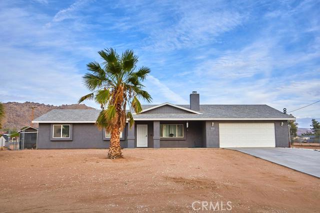 16885 Candlewood Road, Apple Valley, CA 92307