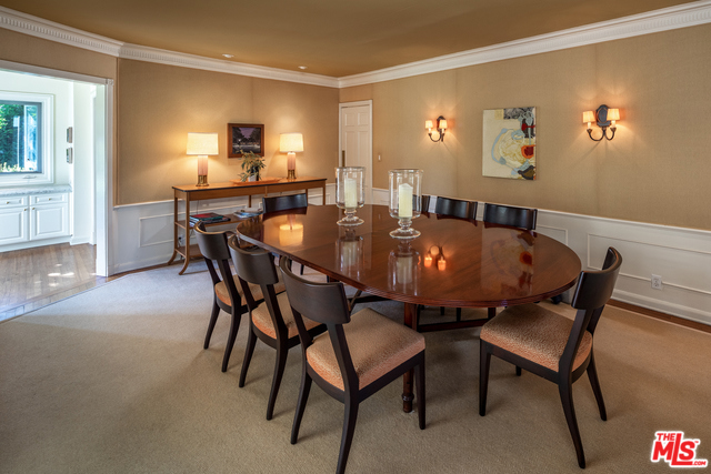 275 Bentley Circle Los Angeles Ca 90049 Sotheby S