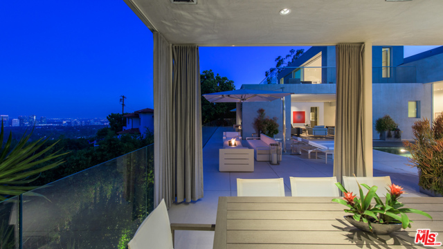 1288 Angelo Drive