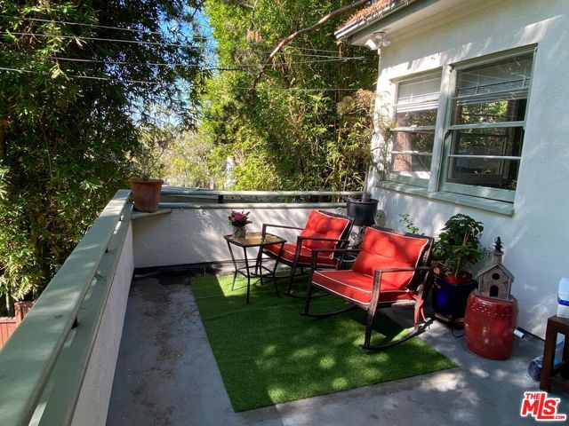 Image 3 for 4231 Newdale Dr, Los Angeles, CA 90027