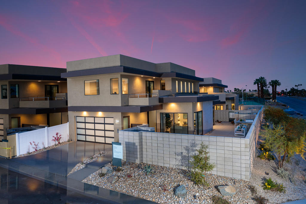 200 Vista Terrace