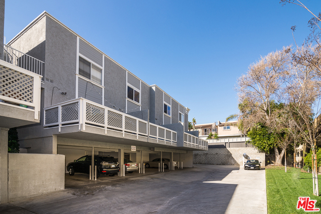 112 MONTEREY Boulevard, Hermosa Beach, California 90254, 2 Bedrooms Bedrooms, ,2 BathroomsBathrooms,Residential,Sold,MONTEREY,17207340