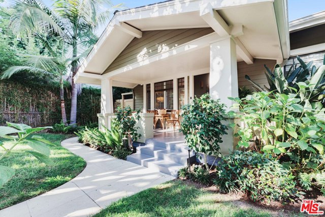 214 5Th Avenue Venice, California A charming Craftsman blocks to the beach and the best of Venice entertainment. This adorable home is straight out of a magazine and has been lovingly updated throughout the years. The house includes 3 beds (one of which is being used as a den), 2 baths and a huge attic with storage almost never seen on the Westside. Fabulous kitchen and dining rooms are a dream come true. A charming backyard is whimsical and inviting for nights outside entertaining friends. 5th Ave is a premier street in the sought after NoRo area. Walkable to the best local haunts, beach, and as heartwarming as they come this house will leave you in love.