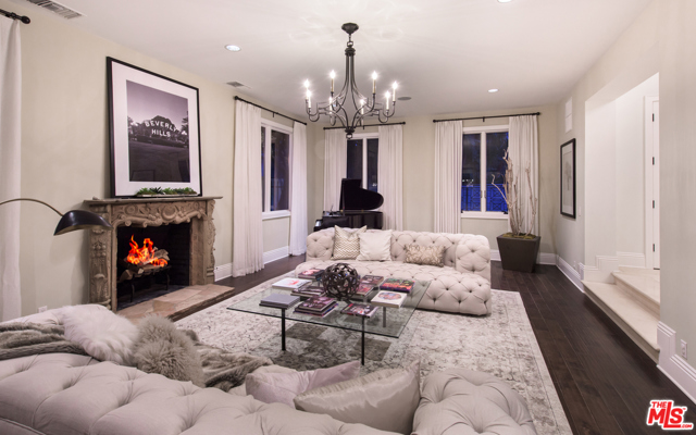 12000 CREST Court