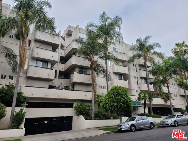 525 S Berendo St #111, Los Angeles, CA 90020