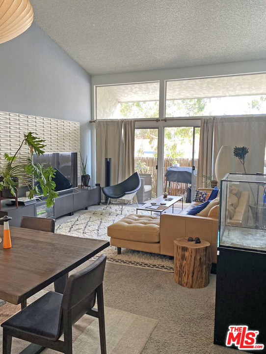 605 Prospect Avenue, Redondo Beach, California 90277, 1 Bedroom Bedrooms, ,1 BathroomBathrooms,Residential,Sold,Prospect,21770878