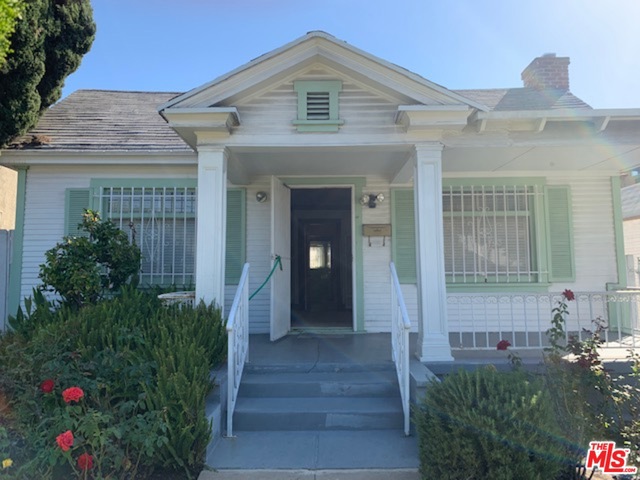 1146 N Sycamore Ave, Los Angeles, CA 90038