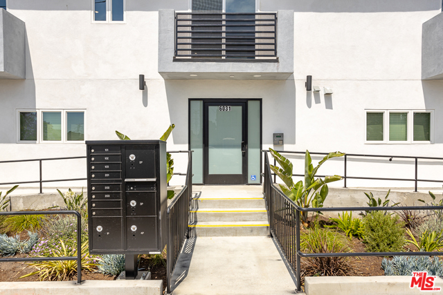 6031 Craner Avenue North Hollywood, California New 2020 Built Apartment Building- Stylish and elegant, be amongst the FIRST to live @ The Craner, a Newly Constructed Apartment Community in the NOHO Arts District, offering an array of amenities at your fingertips. Choose a floor plan that works best for you, All units boast a very spacious layout with luxurious upgrades, High Ceilings, TWO-Three Master Bedrooms which are generously sized, with massive walk-in closets and en-suite bathrooms. Great Storage Space. You will undoubtedly enjoy the beautiful & large chef's kitchen with top of the line designer Calacatta Quartz counter tops, custom cabinetry, and high end stainless steel Samsung appliances. Gated security access parking for up to 2 vehicle. These luxurious rentals have all the MUST haves and are perfectly located near the 101/170/134/5/405 freeways for easy access and commuting to all of Los Angeles. BE THE FIRST TO LIVE HERE, IT'S AN ABSOLUTE MUST SEE!