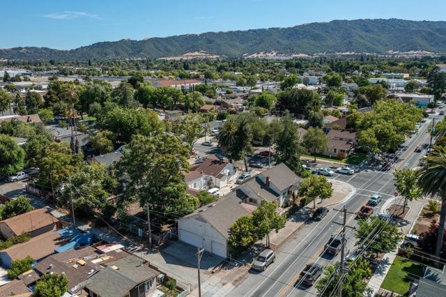 358 6th Street, Gilroy, California 95020, 3 Bedrooms Bedrooms, ,2 BathroomsBathrooms,Single Family Residence,For Sale,6th,ML81852443