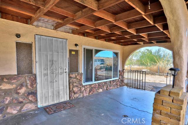 Image 2 for 141 Crooks Ave, Barstow, CA 92311