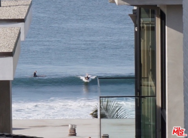 Surfers from Living rm