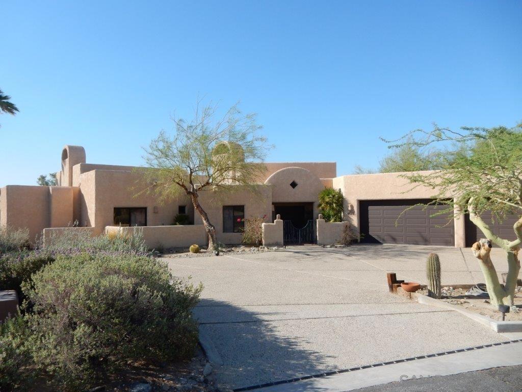 4611 Mesquite Ln
