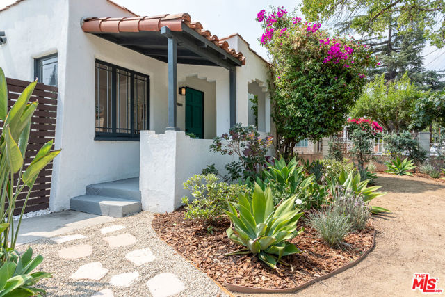 3770 Edenhurst Avenue, Los Angeles, California 90039, 2 Bedrooms Bedrooms, ,1 BathroomBathrooms,Single Family Residence,For Sale,Edenhurst,21777634