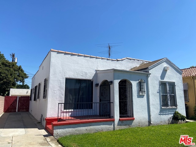 1627 W Gage Ave, Los Angeles, CA 90047