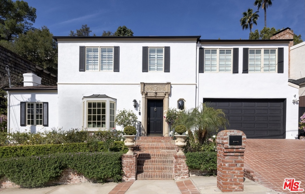 9624 Heather Road, Beverly Hills, CA 90210